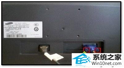 插拔一下显示器的数据线 win10系统电脑开机屏幕显示entering power save mode的图文步骤